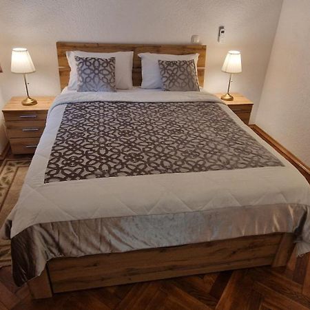 Apartment Anabela Spalato Esterno foto
